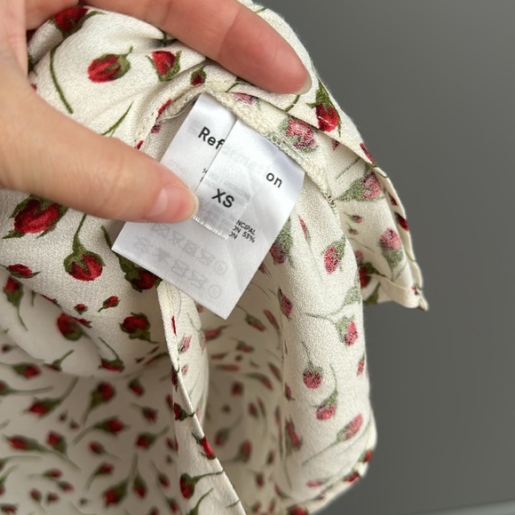 Reformation Marlowe dress in rose print - Picture 6 of 6